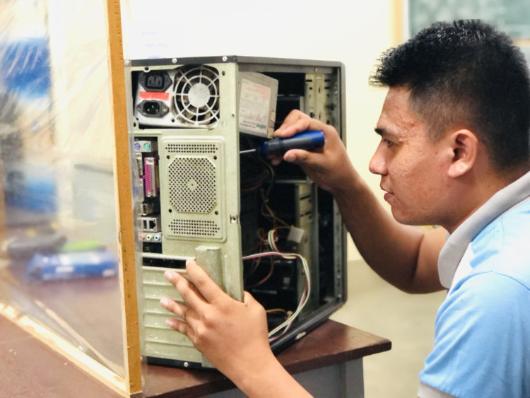 Computer Hardware Servicing